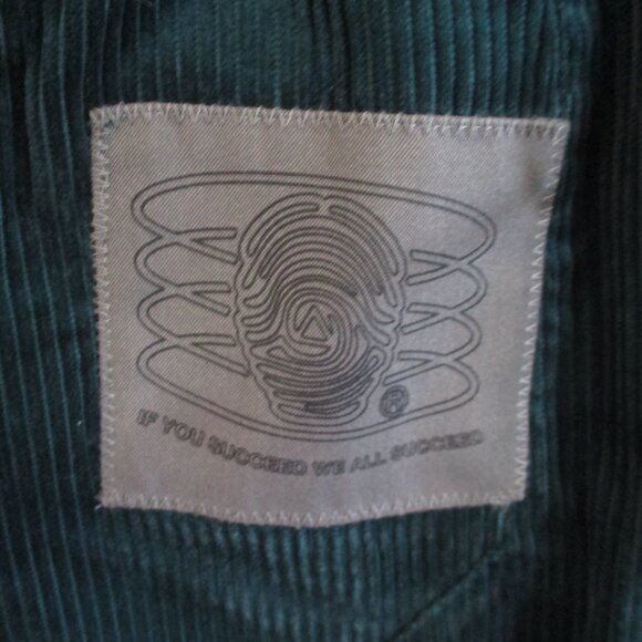 Individualist Green Corduroy 9" Shorts Size XL Drawstring & Elastic - Picture 3 of 8